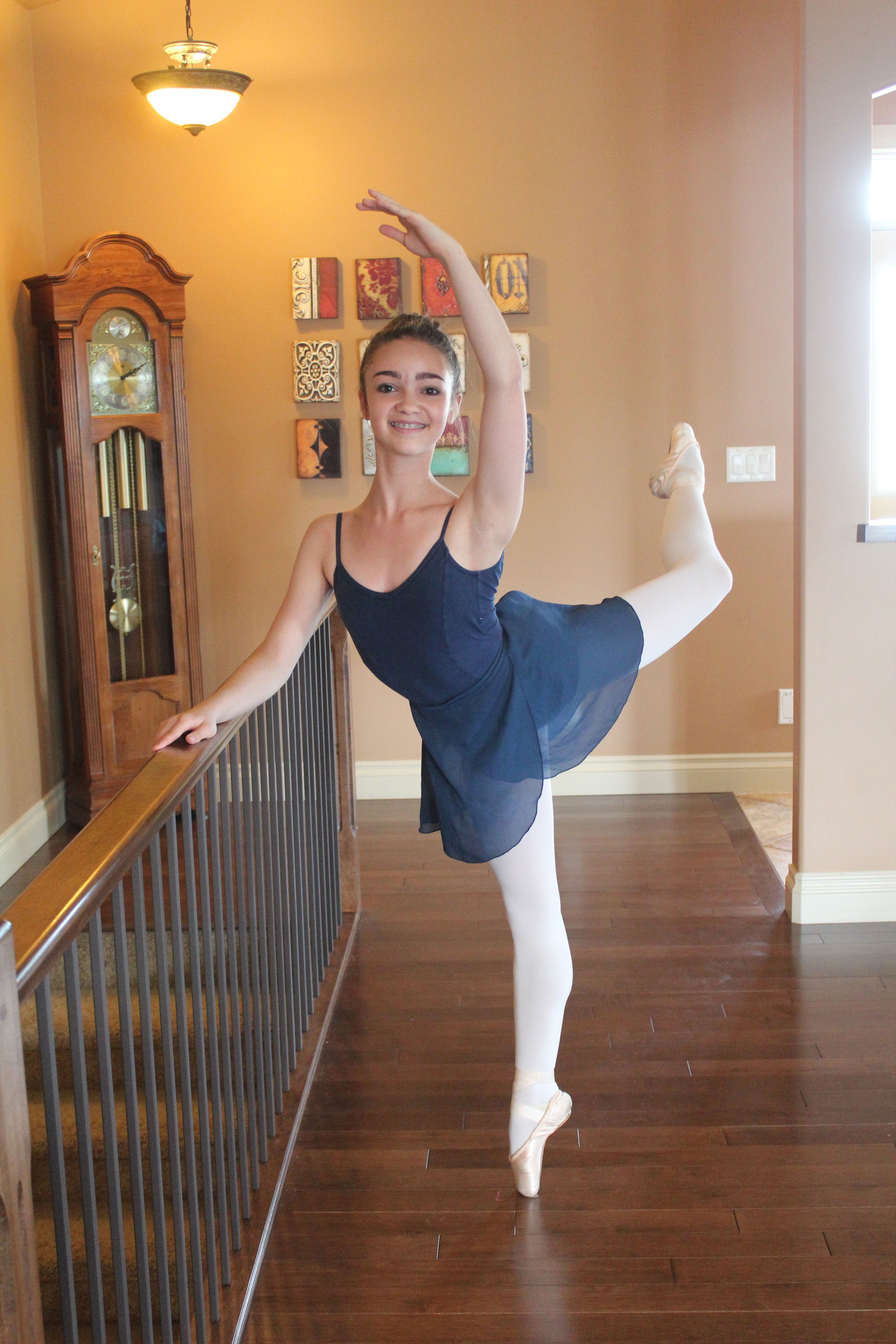 GRACEFUL – Local dancer Kelsey Miller has been accepted to train at Canada’s Royal Winnipeg Ballet.