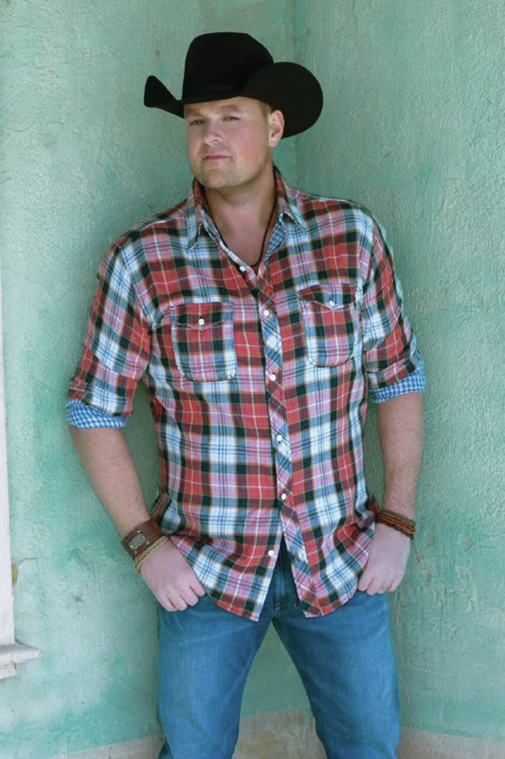 HOMECOMING - Gord Bamford is set to make his return to Central Alberta when his Certified Country Tour with JoeNichols rolls into the ENMAX Centrium on April 8th. The show will be the Lacombe native’s first major performance in thearea since he moved to Nashville in August last year.