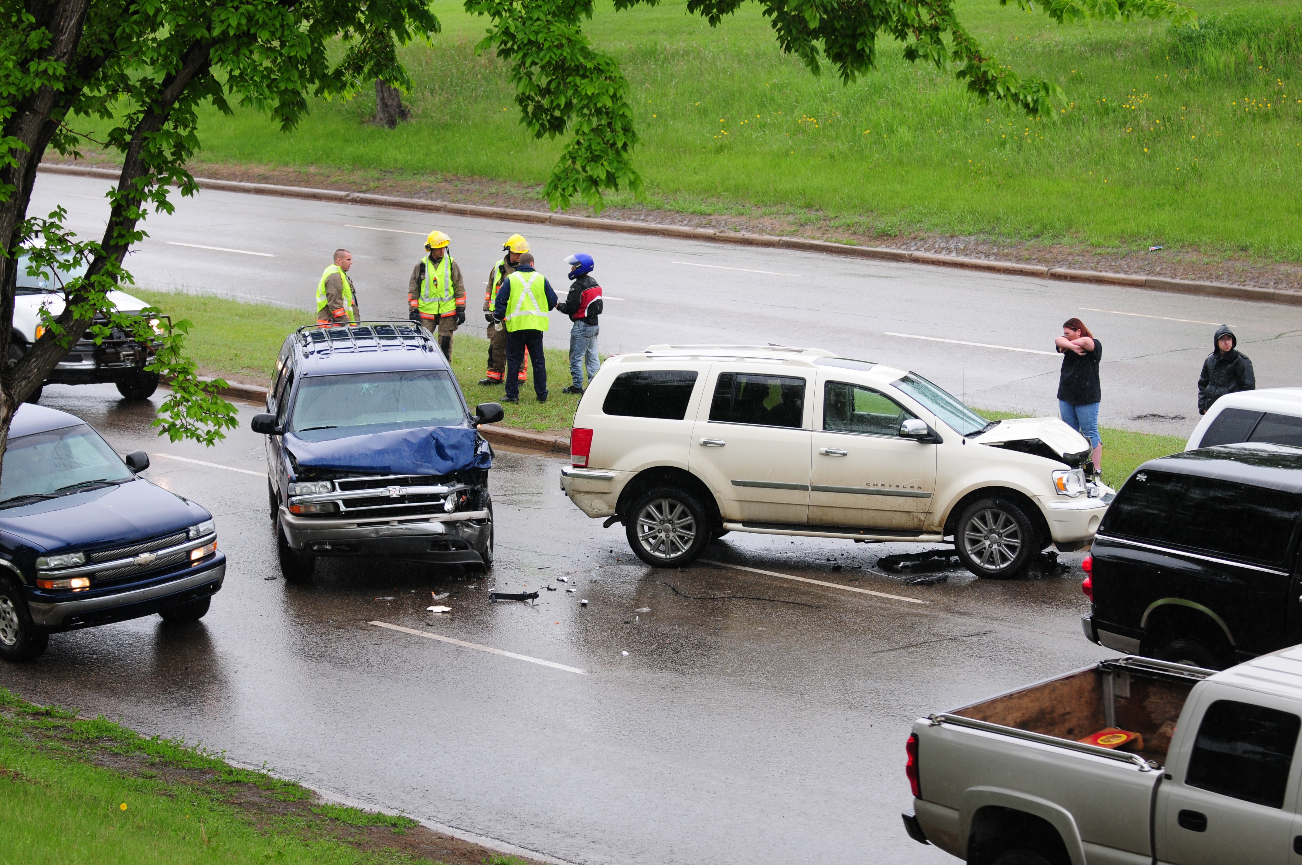 PILE UP- Five vehicles were involved in a collision on 67St. Monday night. Red Deer Emergency Services crews were called to the scene but no major injuries were reported and only two of the five vehicles had damage.