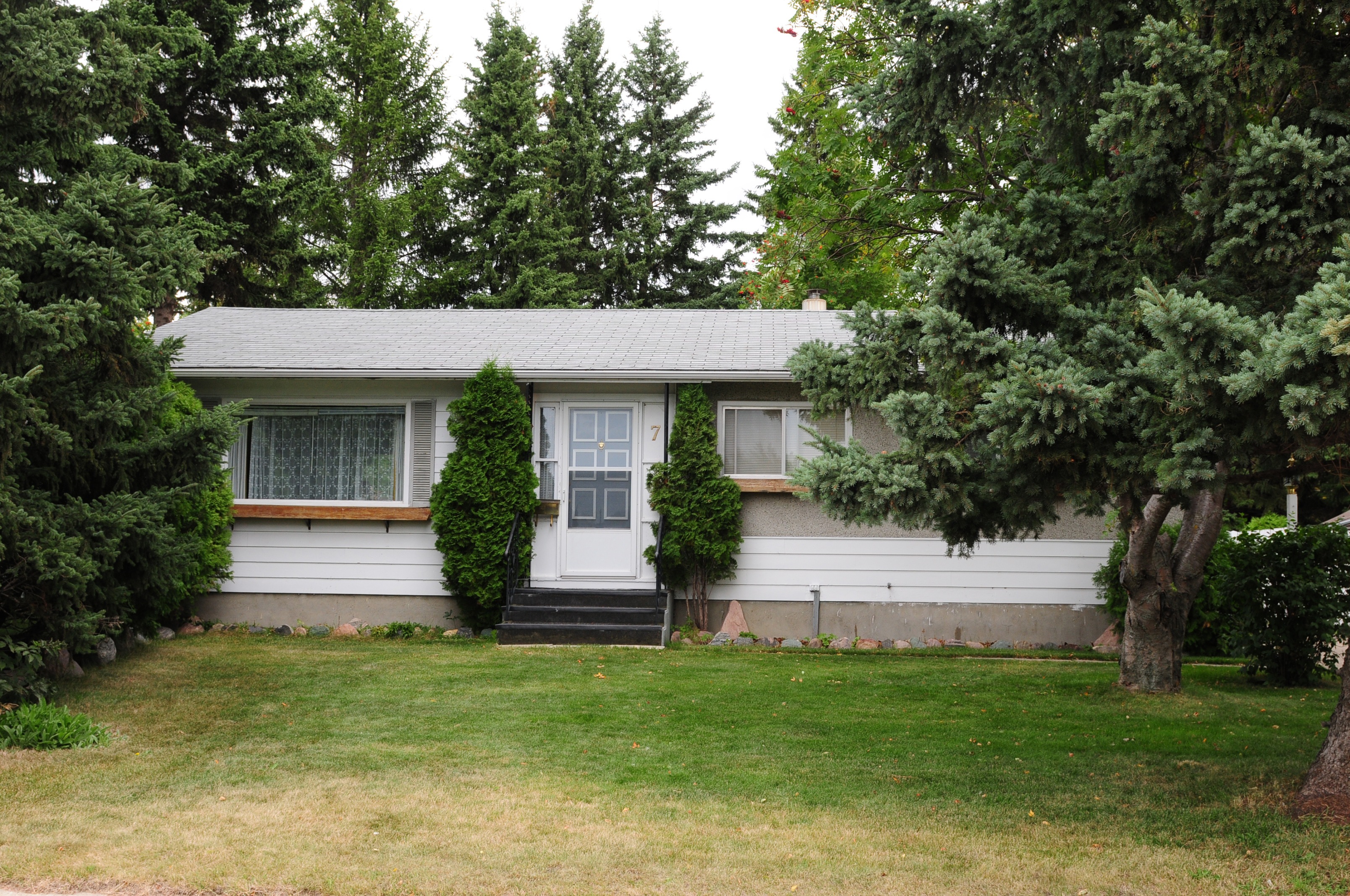 SUSPICIOUS DEATHS – Pictured here is the Sunnybrook home in which the bodies of an elderly couple were found on Sunday. RCMP continue to investigate.