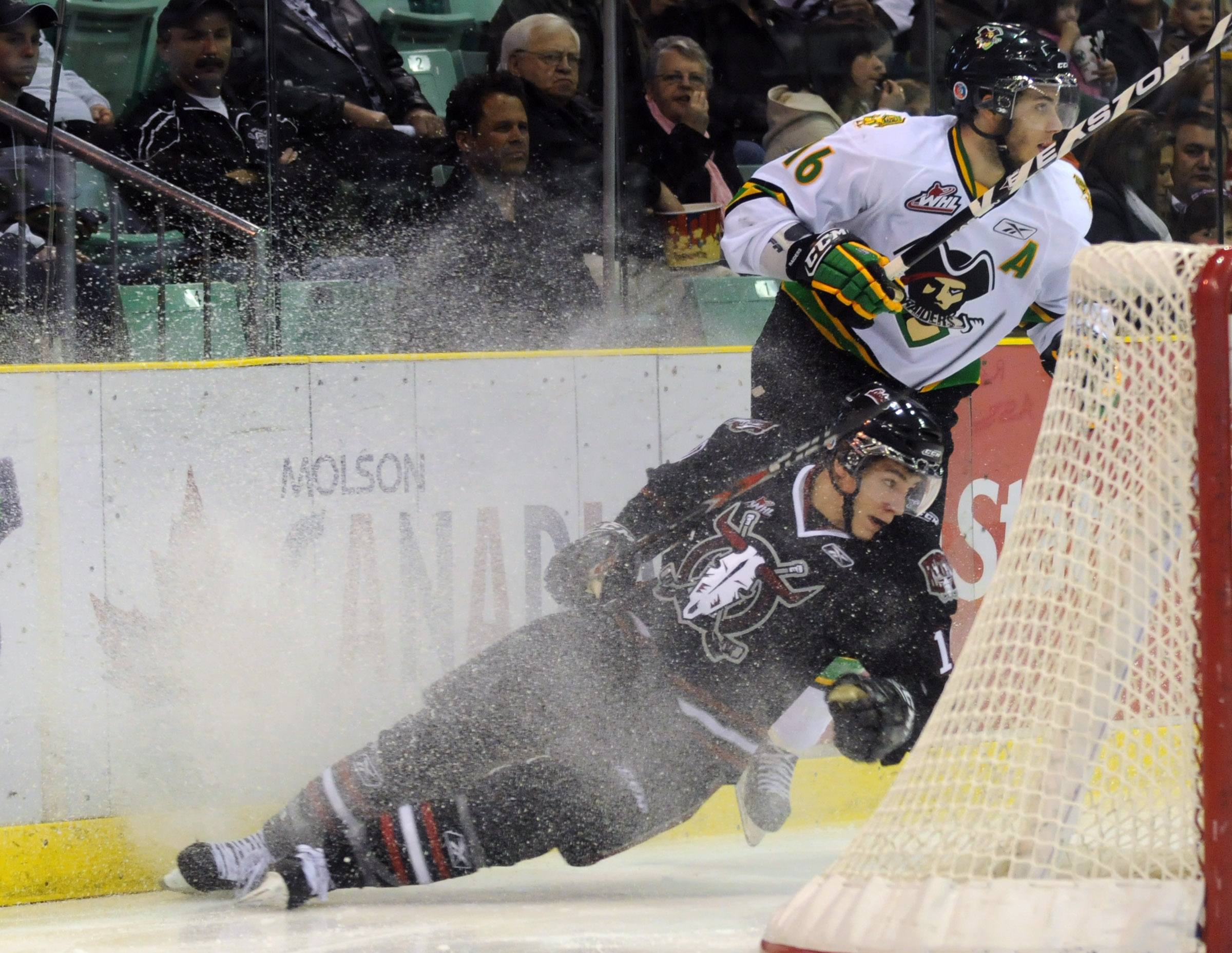 QUICK ADJUSTMENT-Red Deer Rebels Turner Elson makes a quick turn while chasing after the puck during WHL action Saturday night against Prince Albert. The Rebels won 6-2.