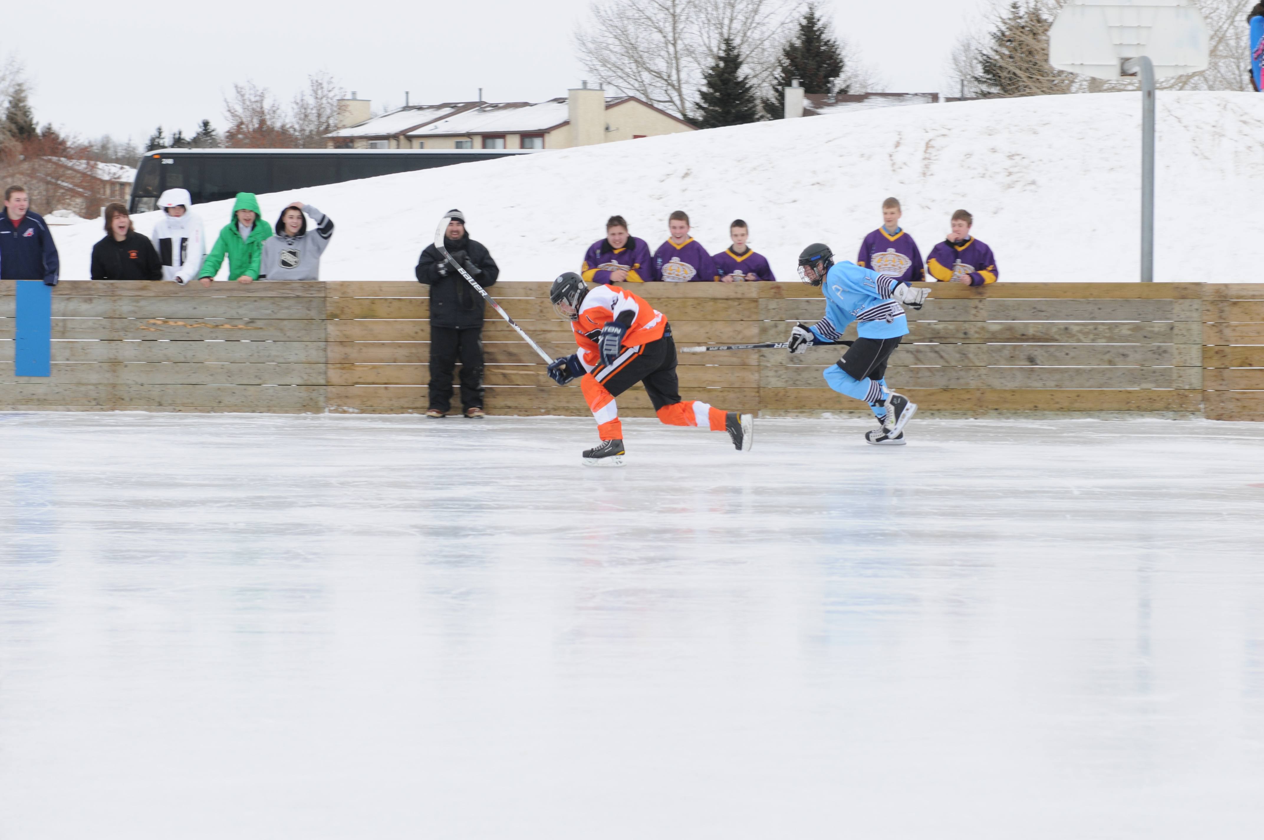 RACE- Hockey players from all over Alberta made their way to Red Deer this past weekend for a skills competition as well as to play against each other on an outdoor rink.