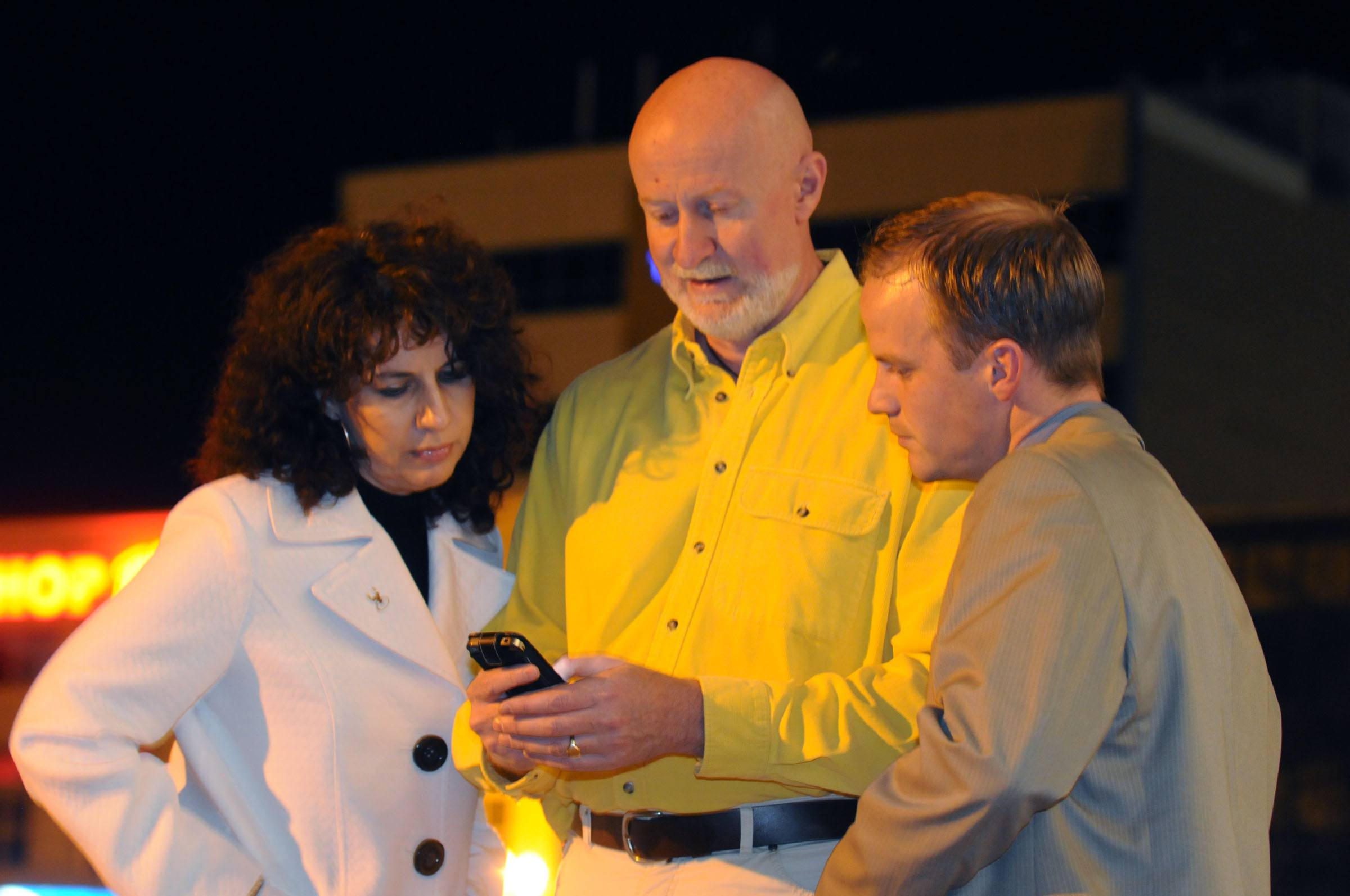 INTENSE NIGHT- Civic election candidates Dianne Wyntjes