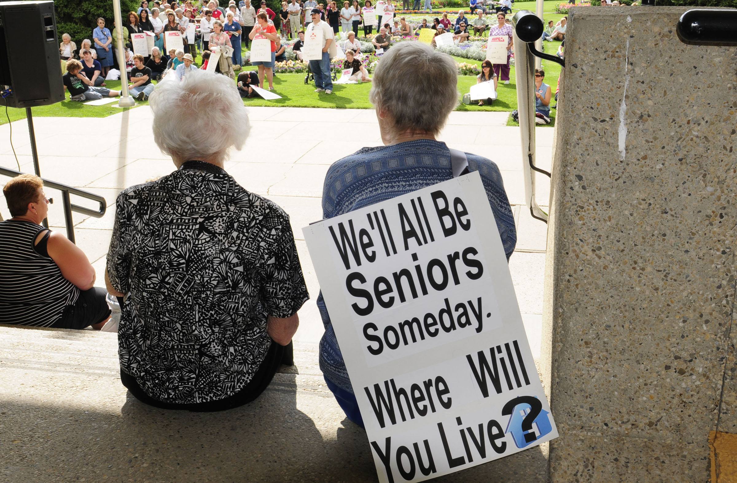 About 300 people gathered at City Hall Park Tuesday to try and change the provincial government's plan to close two City nursing homes.