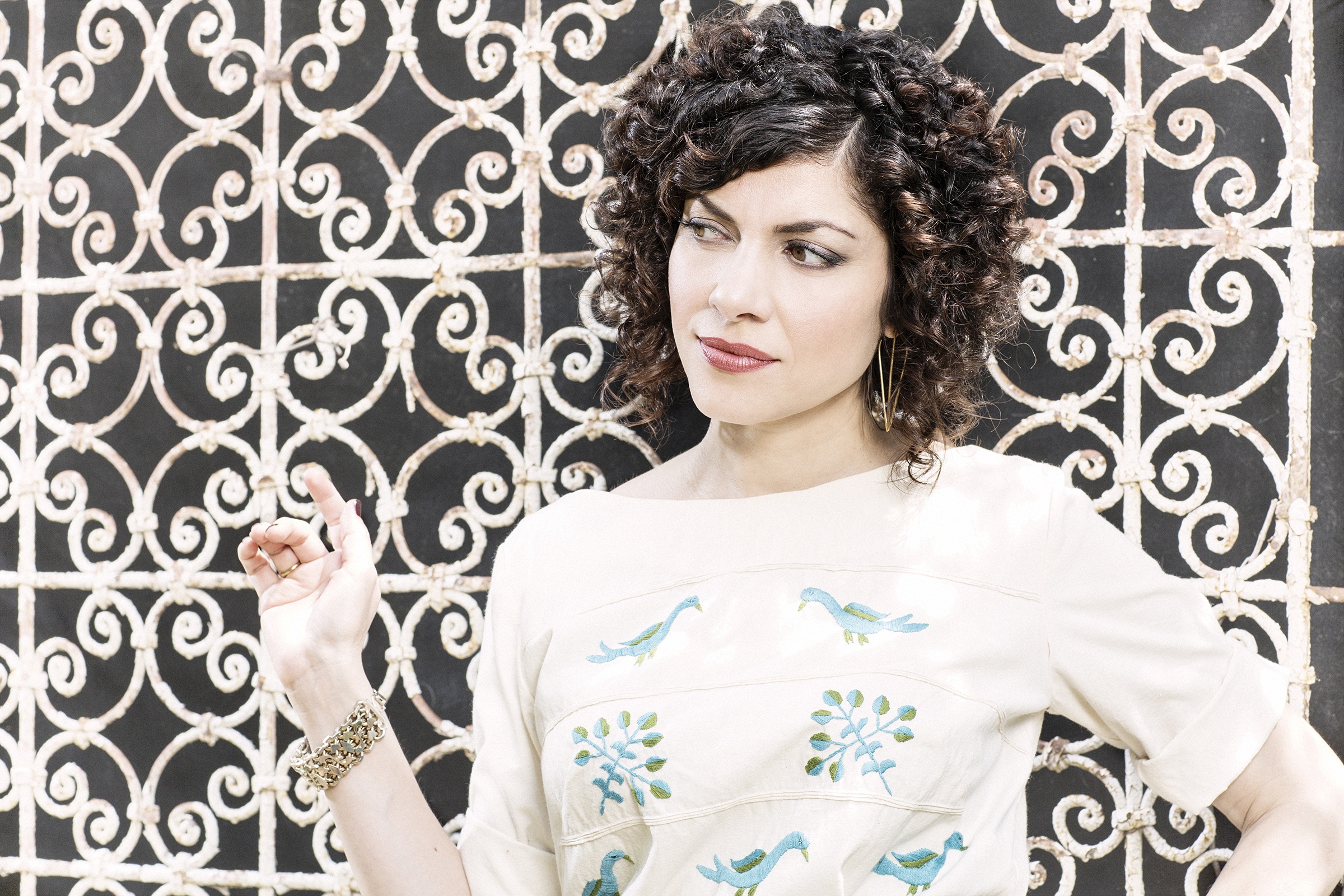 GIFTED - Musicians Carrie Rodriguez and Chip Taylor will be performing at the Elks Lodge in Red Deer on Sept. 15th. The show is being presented by the Central Music Festival Society.