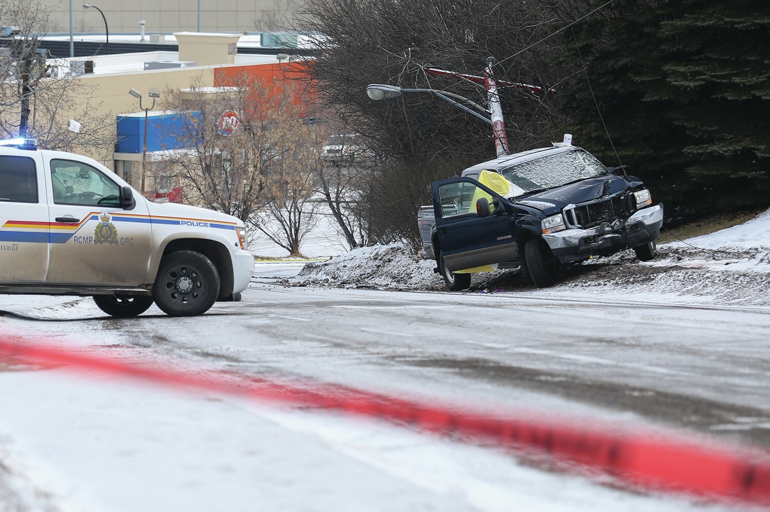 INVESTIGATION - Police continue to investigate after a collision on 42nd St. this morning. Another crime scene is taped off on 43rd St.