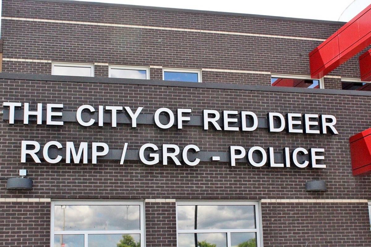 Red Deer RCMP arrest two after armed robberies