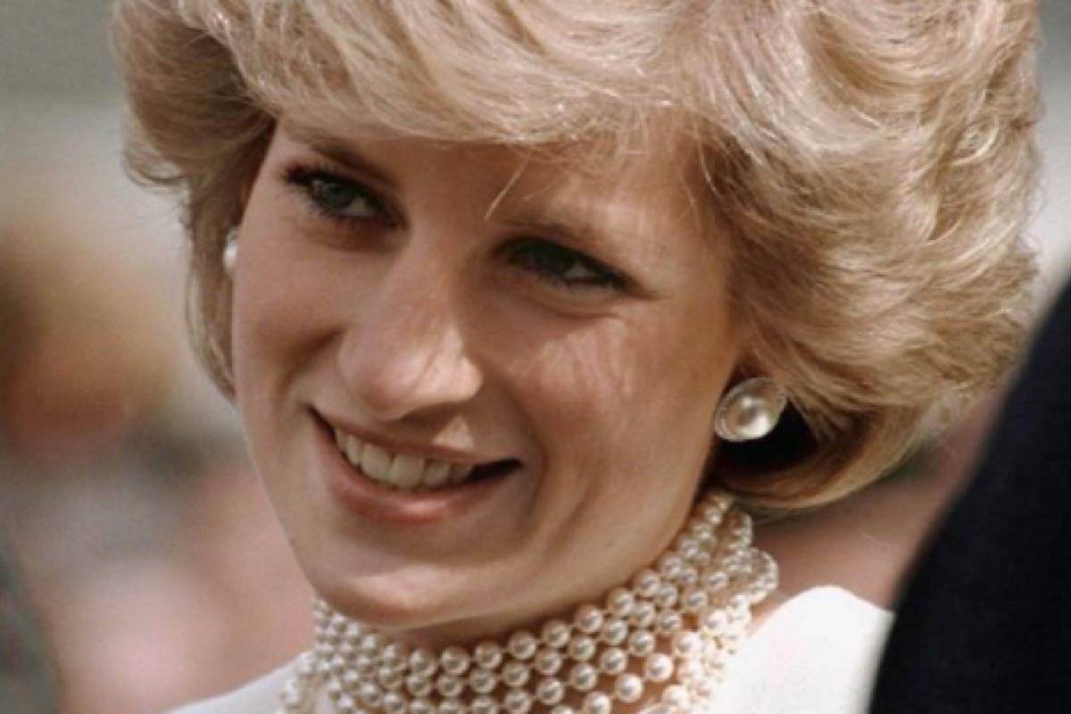 Princess Diana mourned on 20th anniversary of death