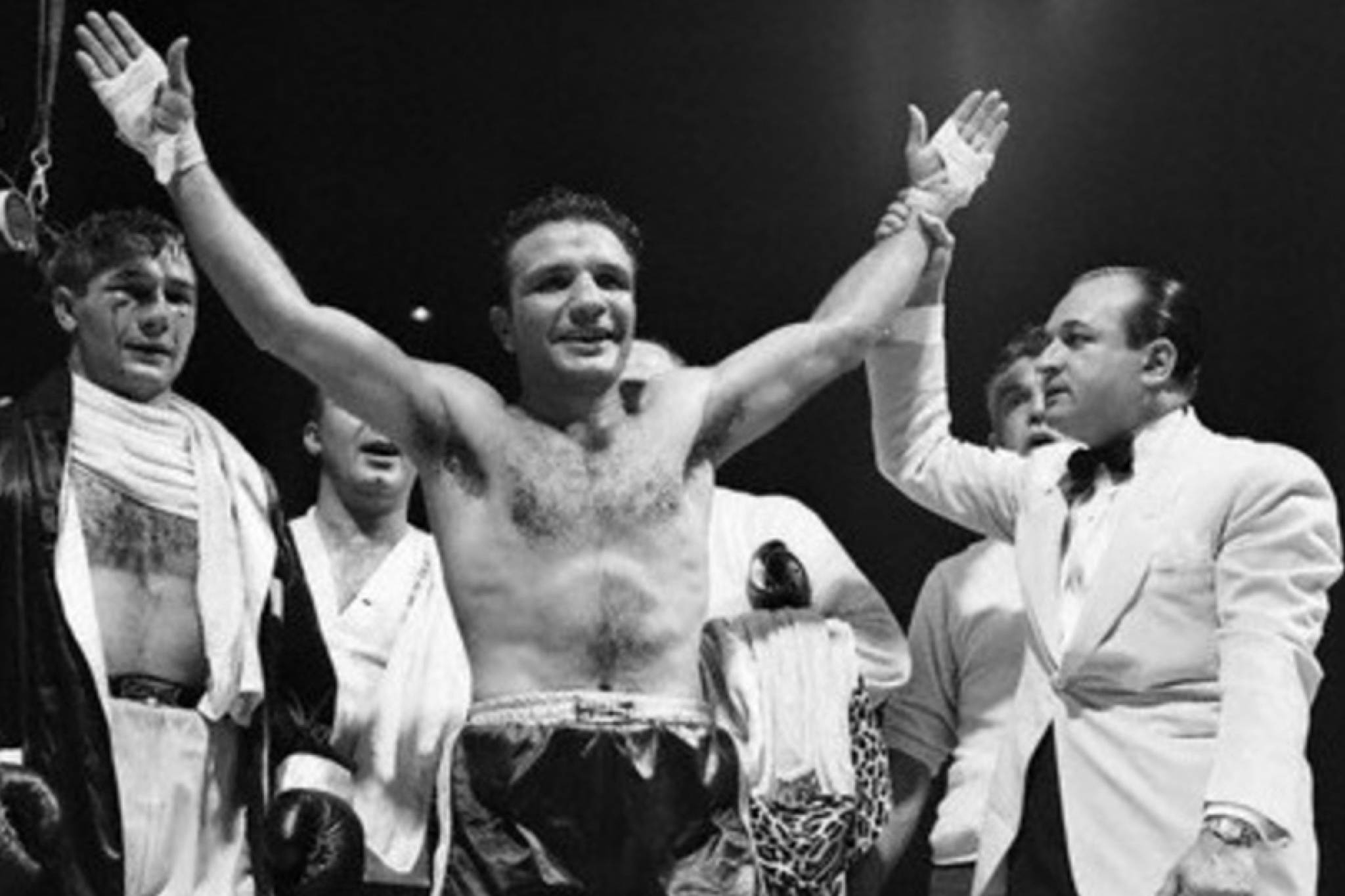 Boxer Jake LaMotta dies at 95