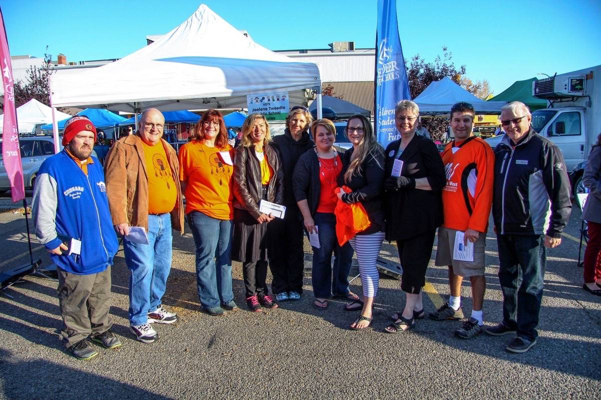 ELECTION TIME - Candidates for the Red Deer Public School District Board of Trustees were at the Red Deer Farmers’ Market sharing their vision for public schools in Red Deer.                                Todd Colin Vaughan/Red Deer Express