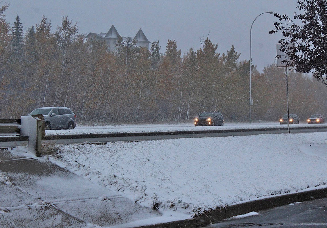 WINTER-LIKE CONDITIONS - Much of Alberta remains under a winter storm warning, including Red Deer. Carlie Connolly/Red Deer Express