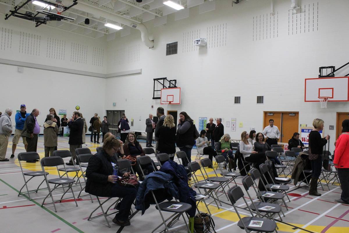 PUBLIC FORUM - Members of the public had a chance to meet with public school trustee candidates to talk about various issues Oct. 10th at Don Campbell Elementary School. Carlie Connolly/Red Deer Express