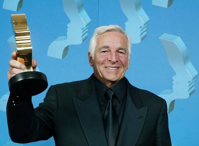 Donnelly Rhodes of Da Vinci’s Inquest holds his trophy after winning for best actor in a leading dramatic role at the 17th Annual Gemini Awards in Toronto on November 4, 2002. Actor Donnelly Rhodes, best-known in Canada for his roles in “Sidestreet” and “Da Vinci’s Inquest,” died Monday of cancer. He was 80. THE CANADIAN PRESS/Kevin Frayer