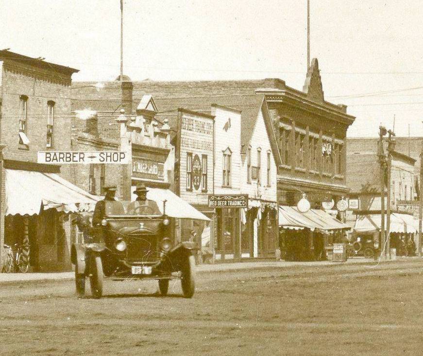 EARLY WHEELS - Car on the west end of Ross Street by the intersection with 51st Ave. (view shows the north side of the street), 1919.Red Deer Archives P3299