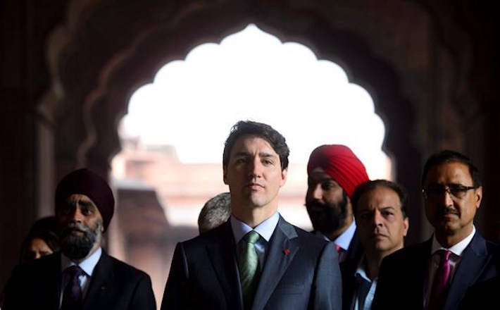 Prime Minister Justin Trudeau visits the Jama Masjid Mosque in New Delhi, India on Thursday, Feb. 22, 2018. India’s Ministry of External Affairs issued a statement Wednesday stating the Indian government had no role in an attempted murderer being invited to a pair of events Prime Minister Justin Trudeau attended during his visit to India last week. THE CANADIAN PRESS/Sean Kilpatrick