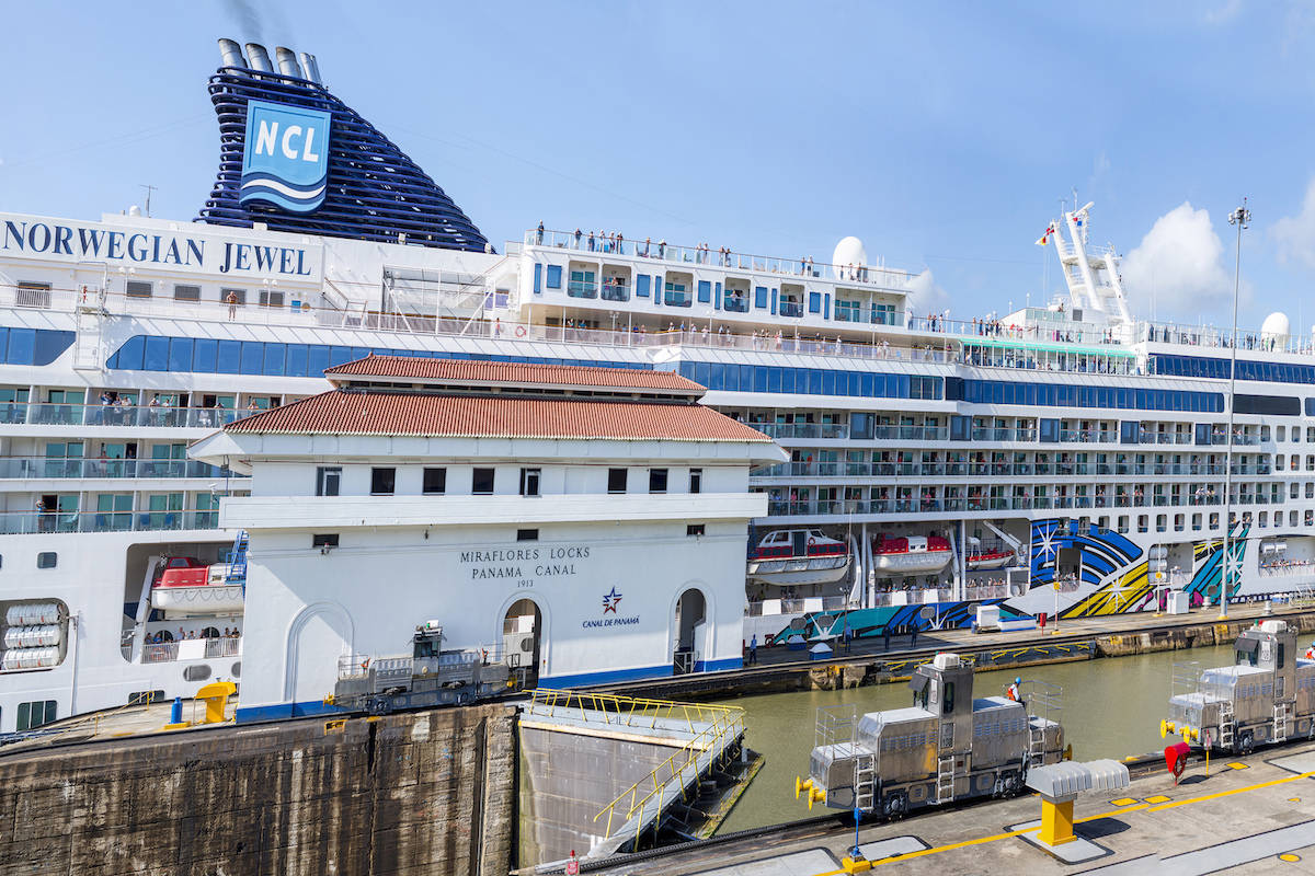 This altered image shows a Norwegian Cruise Lines ship making its way through the Panama Canal. (Flickr/Göran Höglund (Kartläsarn))