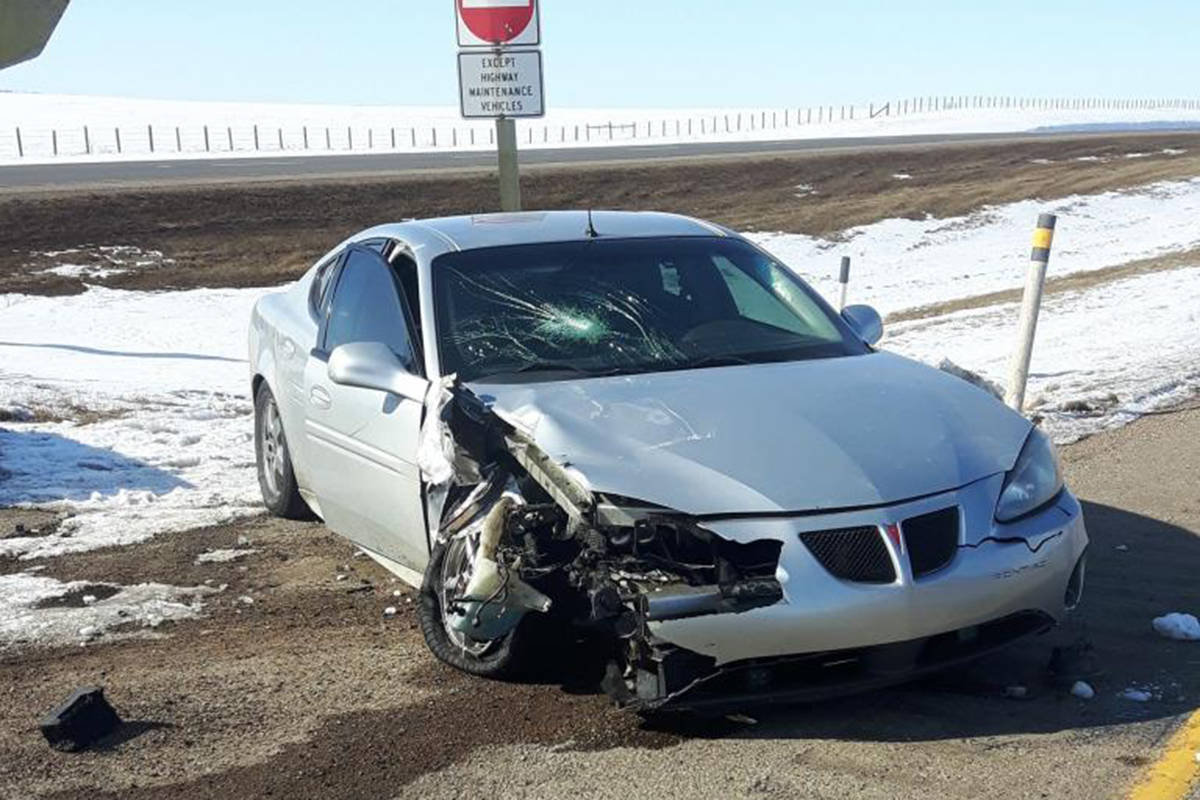 Members of the Ponoka Integrated Traffic Unit were called to the scene of a collision at the Secondary Highway 611 overpass on Highway 2 with a semi and two vehicles Thursday afternoon. It’s unclear the cause of the incident but believed that the injuries were minor. Photo submitted