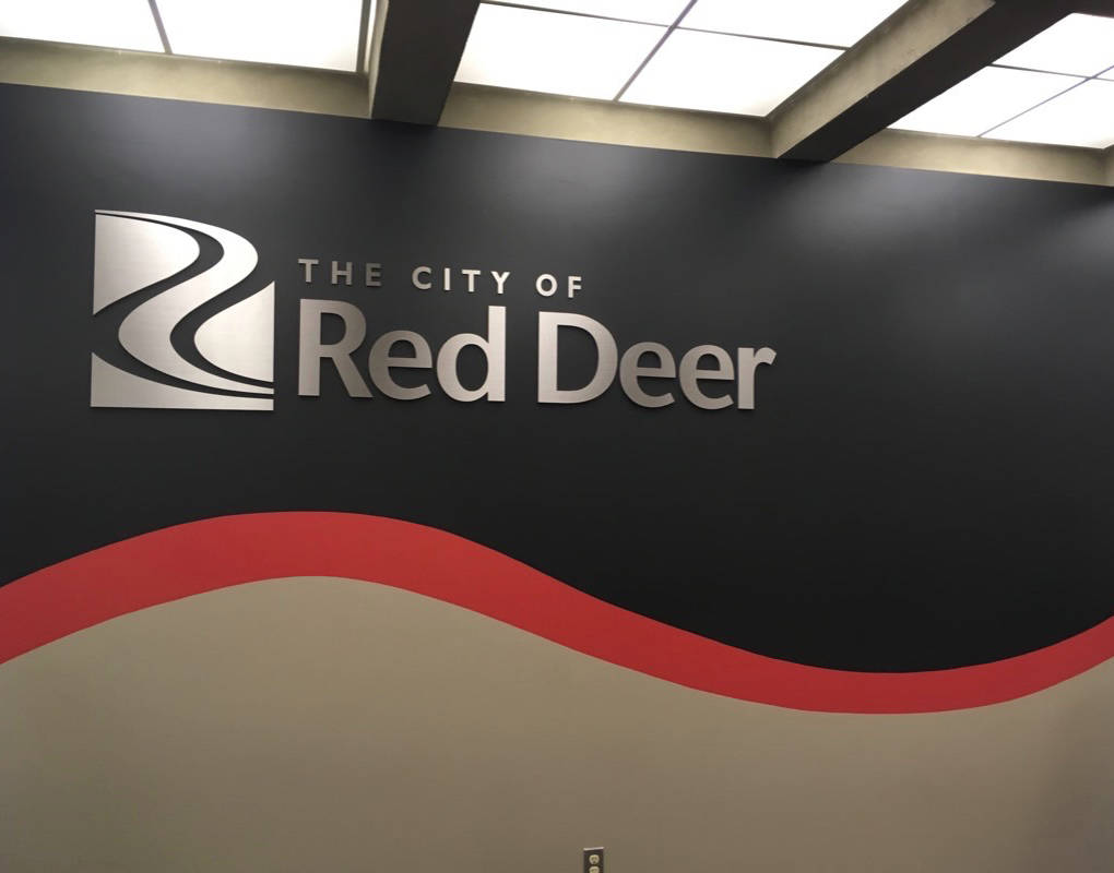 City council hears update on Red Deer Airport