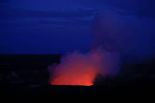 Hawaii volcano park to close amid explosion concerns