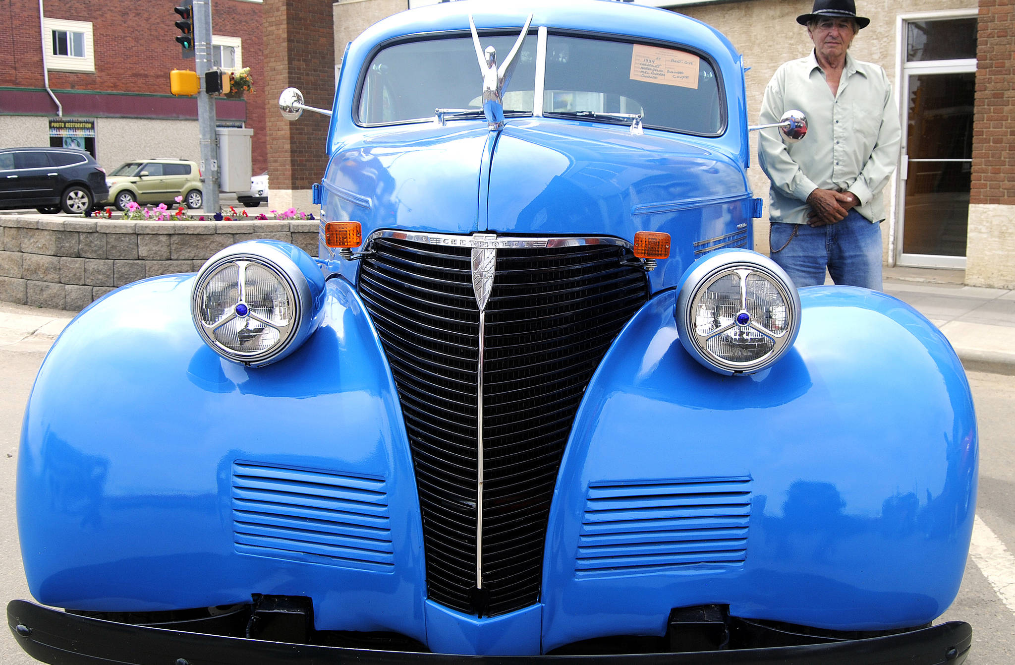 A rare 1939 Chev Master Delux owned by Mel Andres of Donalda took two awards (Best GM and Peoples’ Choice/Loyd Smith Memorial) during Stettler’s Show ‘N’ Shine and Cruise June 9 on main street. The event was put on by the Stettler Car Club. (Lisa Joy/Stettler Independent)