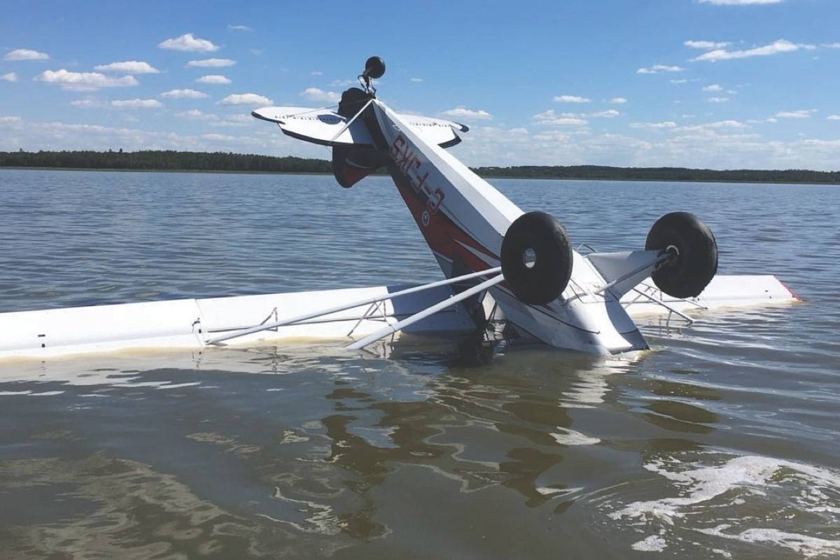 Leduc RCMP investigate small plane crash