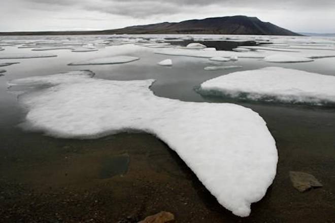 Ice floats in Slidre Fjord outside the Eureka Weather Station on Ellesmere Island, Nunavut, Monday, July 24, 2006. New research finds that hundreds of glaciers in Canada’s High Arctic are shrinking and that many are likely fated to disappear. THE CANADIAN PRESS/Jeff McIntosh