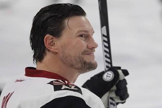 Former NHL forward Shane Doan to be pallbearer at Sen. John McCain’s memorial service