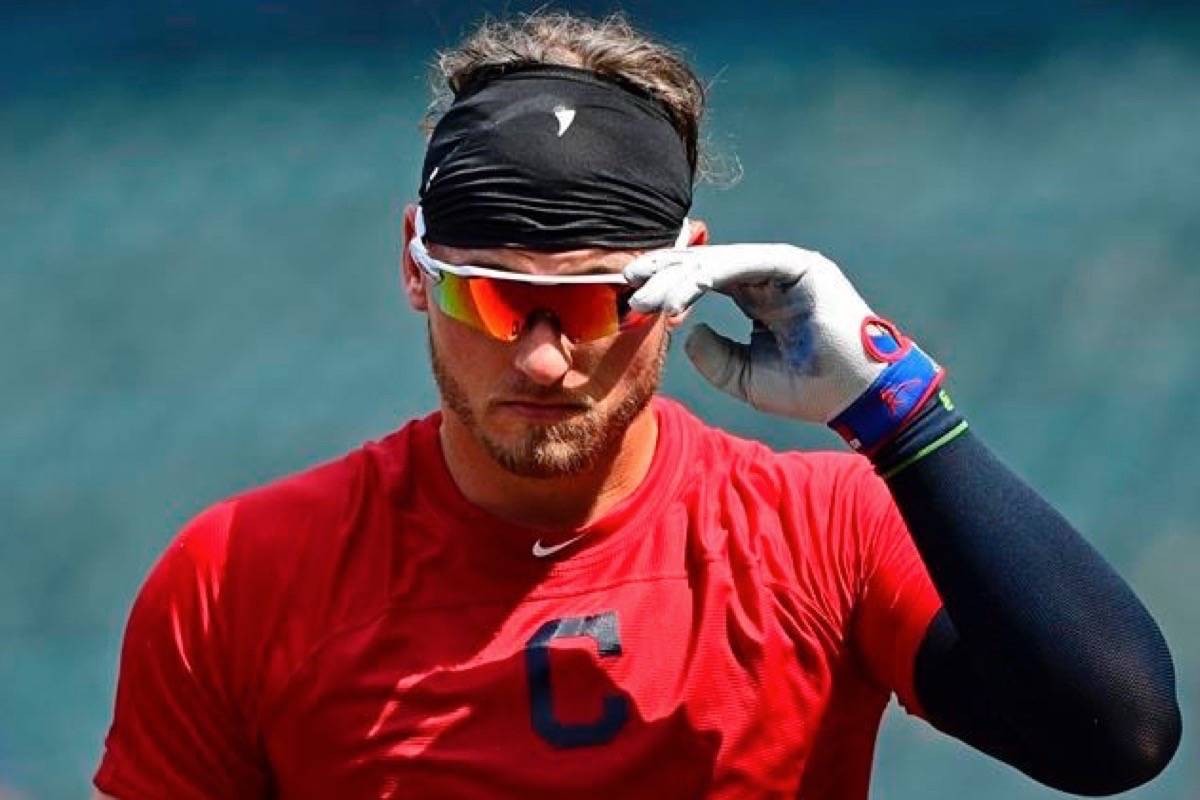 Cleveland Indians’ Josh Donaldson exits the batting cage during batting practice before a baseball game against the Tampa Bay Rays, Sunday, Sept. 2, 2018, in Cleveland. (AP Photo/David Dermer)