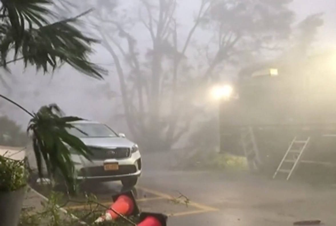 Watch hurricane Florence make landfall in the U.S.