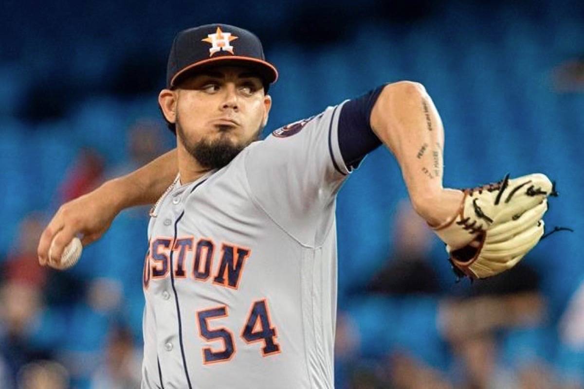 Houston Astros pitcher Roberto Osuna pitches in the ninth inning against the Toronto Blue Jays in their American League MLB baseball game in Toronto on Monday September 24, 2018. (THE CANADIAN PRESS/Fred Thornhill)