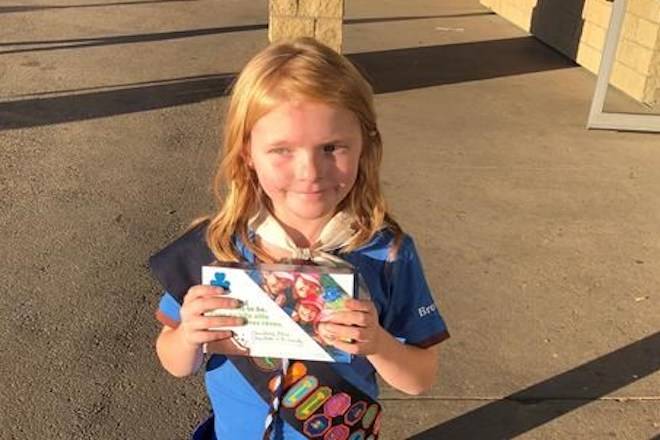 Edmonton girl guide sells out of cookies in front of cannabis store