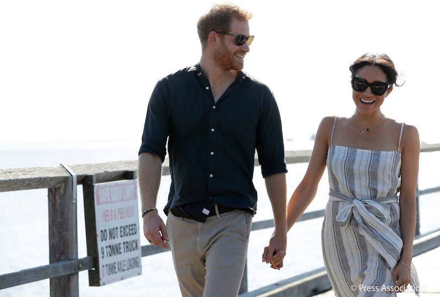 Harry and Meghan travel in different style on Australia tour