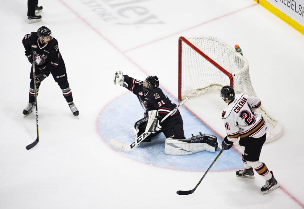 Netminder Ethan Anders made some great saves throughout the night helping his team stay on top of the Calgary Hitmen 3-1. Robin Grant/Red Deer Express