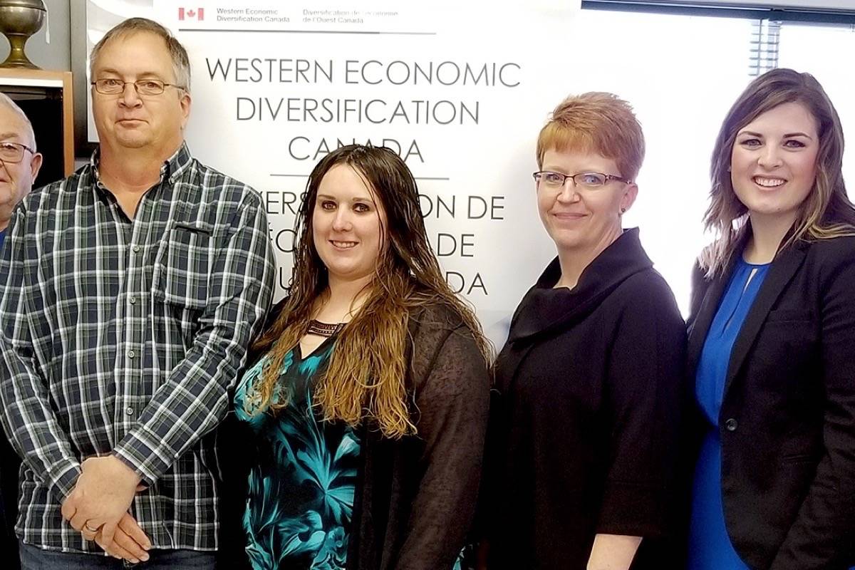 Castor, Forestburg, coal workers get $257,644 to transition to low-carbon economy