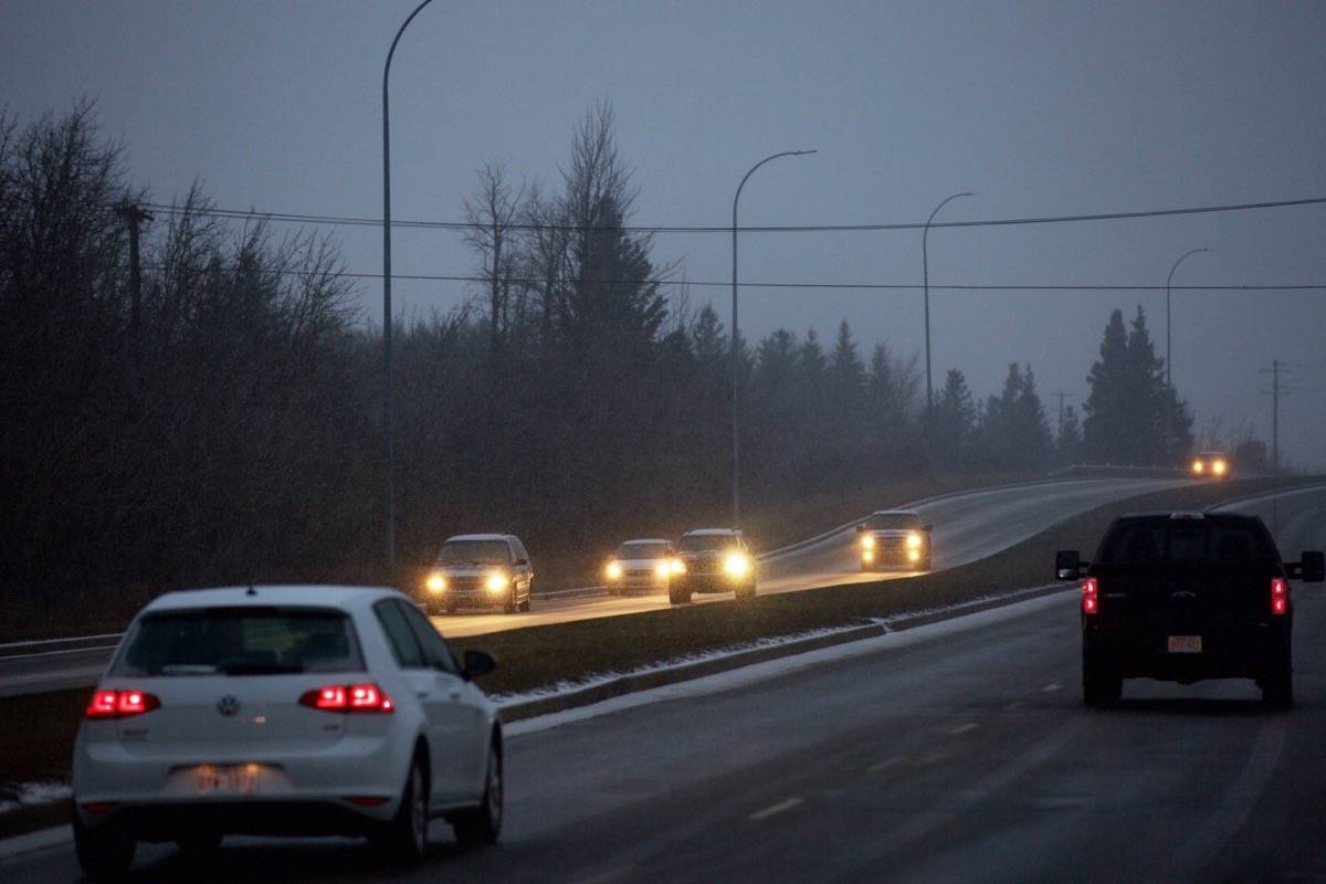 Environment Canada is calling for two to four centimetres of snow tonight in Red Deer. It will end overnight leading to fog patches that will clear in the morning. Robin Grant/Red Deer Express