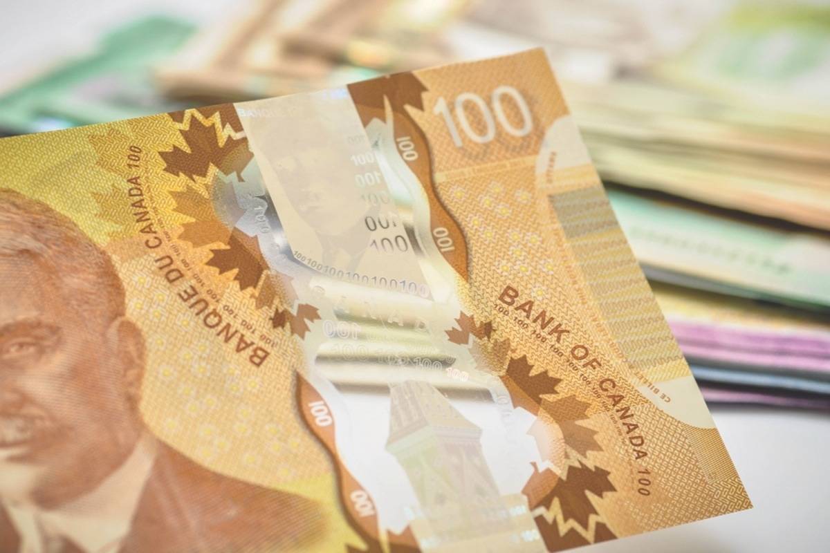 Counterfeit currency surfaces in Stettler