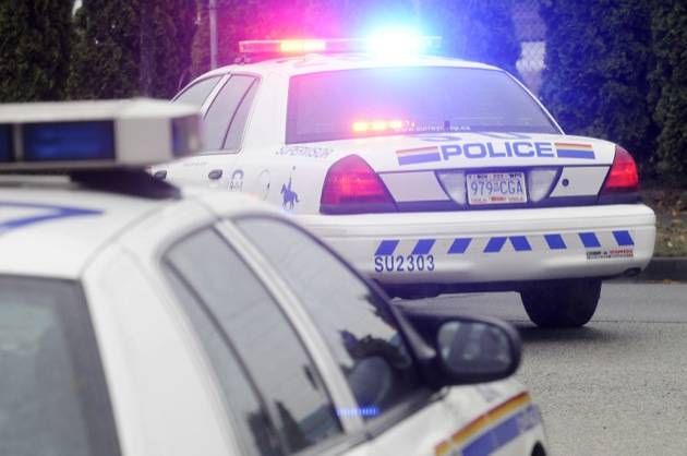 Albertan man facing charges in B.C. after police chase ends with spike belts