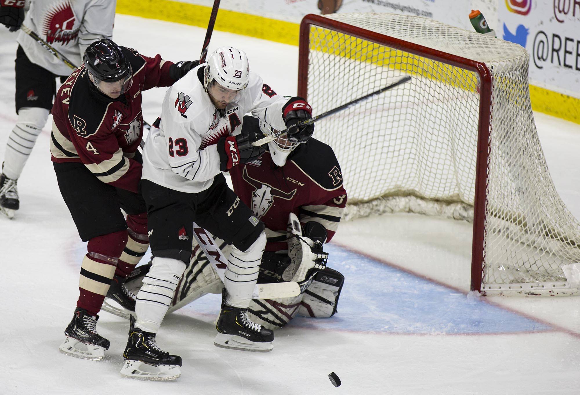 Rebels lack momentum and lose to Moose Jaw Warriors