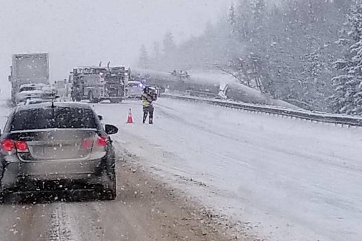 Blackfalds RCMP recommend not travelling on the QE2 from Blackfalds to Red Deer due to icy roads and several vehicles in the ditch. Avoid both north and southbound lanes.                                Photo by Renee Cunnington