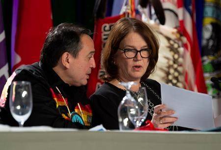 Philpott says Indigenous child services legislation can be a ‘clarion call’