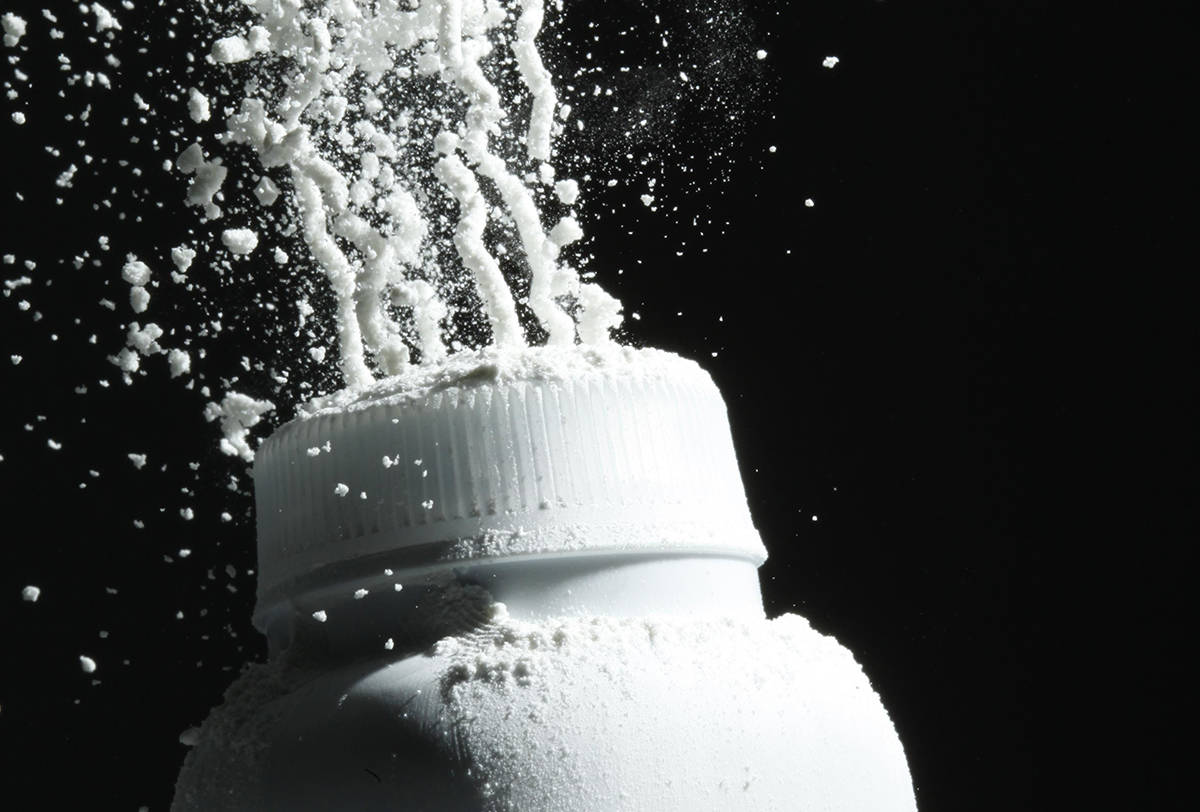 Talcum powder may cause cancer, lung damage: Health Canada