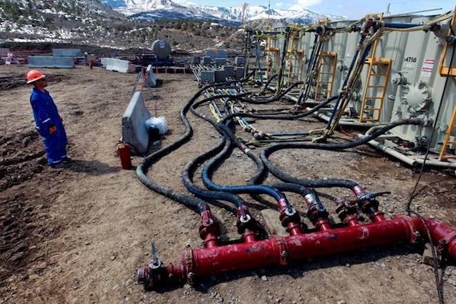 B.C. halts northeast fracking operations while it investigates earthquakes