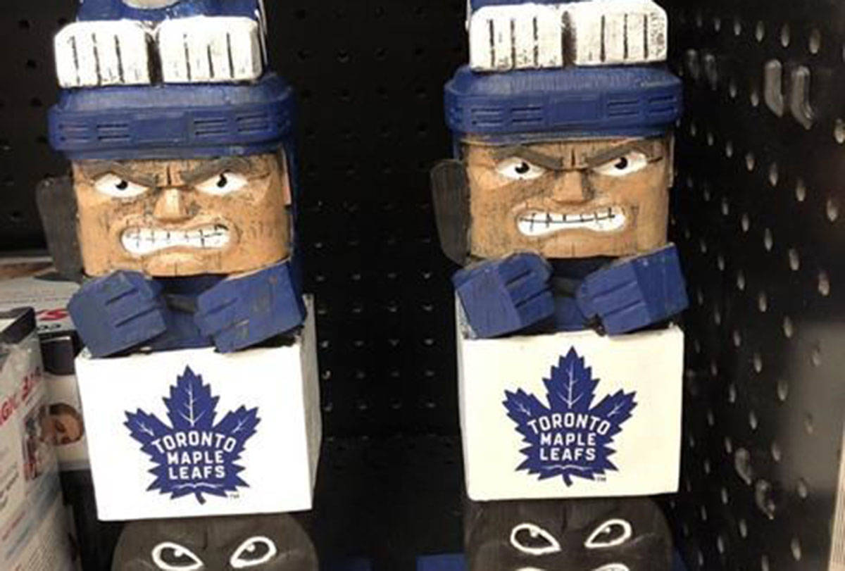 Aboriginal poet faces backlash for calling out NHL-themed totem poles