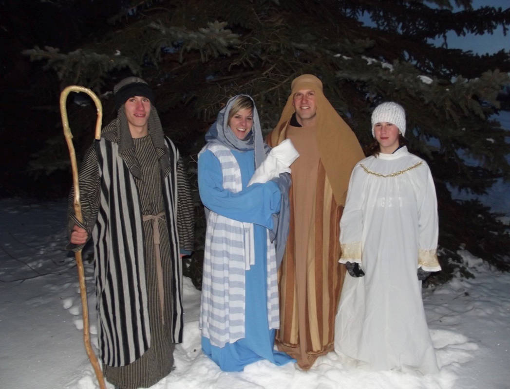 The 38th annual Outdoor Live Nativity Pageant from Dec. 18th to 20th. performances will take place at 7, 7:30 and 8 p.m. at 8 Keast Way. Photo by Church of Jesus Christ of Latter-Day Saints.