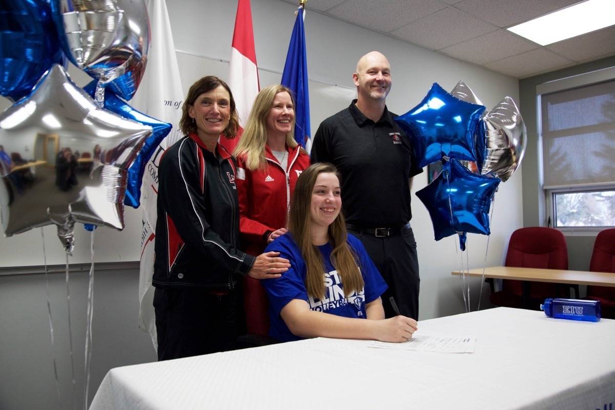 Lindsay Thurber student Joelle Laforce to play volleyball in the U.S. on scholarship