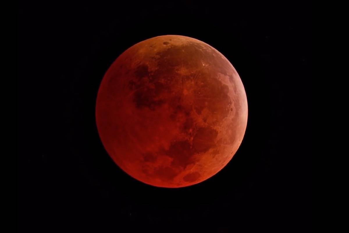 A super blood wolf moon will rise on the night of Jan. 20. (NASA)