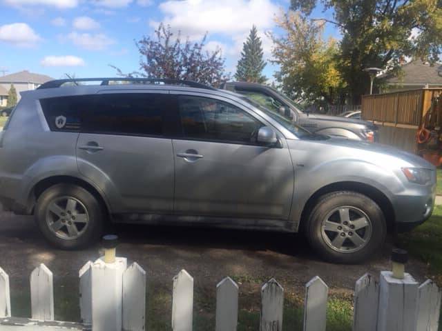 RCMP are looking for a silver 2012 Mitsubishi Outlander with Alberta license plate BNR655.