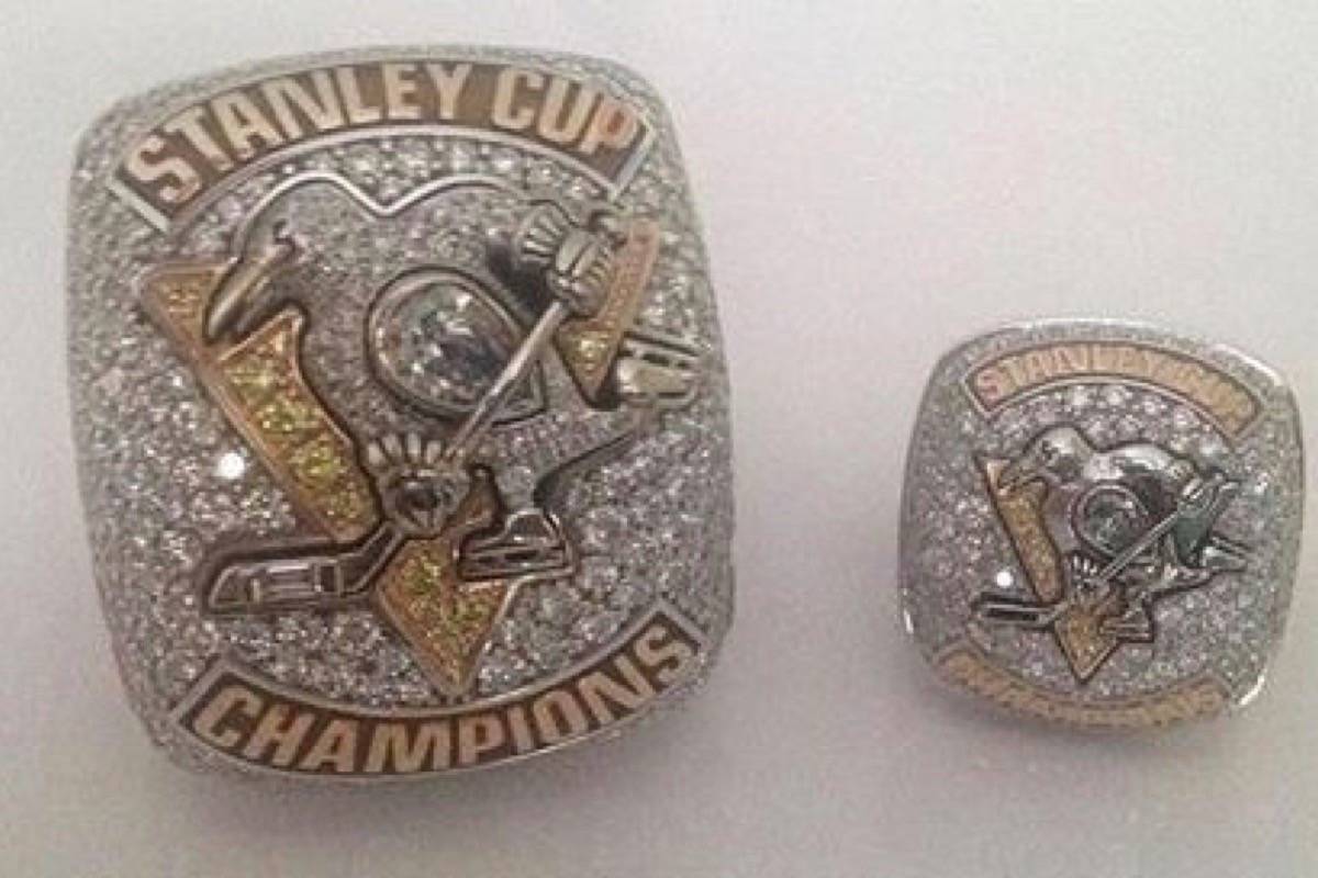Police say a pair of Stanley Cup Championship rings, shown in a handout photo, have been stolen from a west Toronto home. (THE CANADIAN PRESS/HO-Toronto Police Service)
