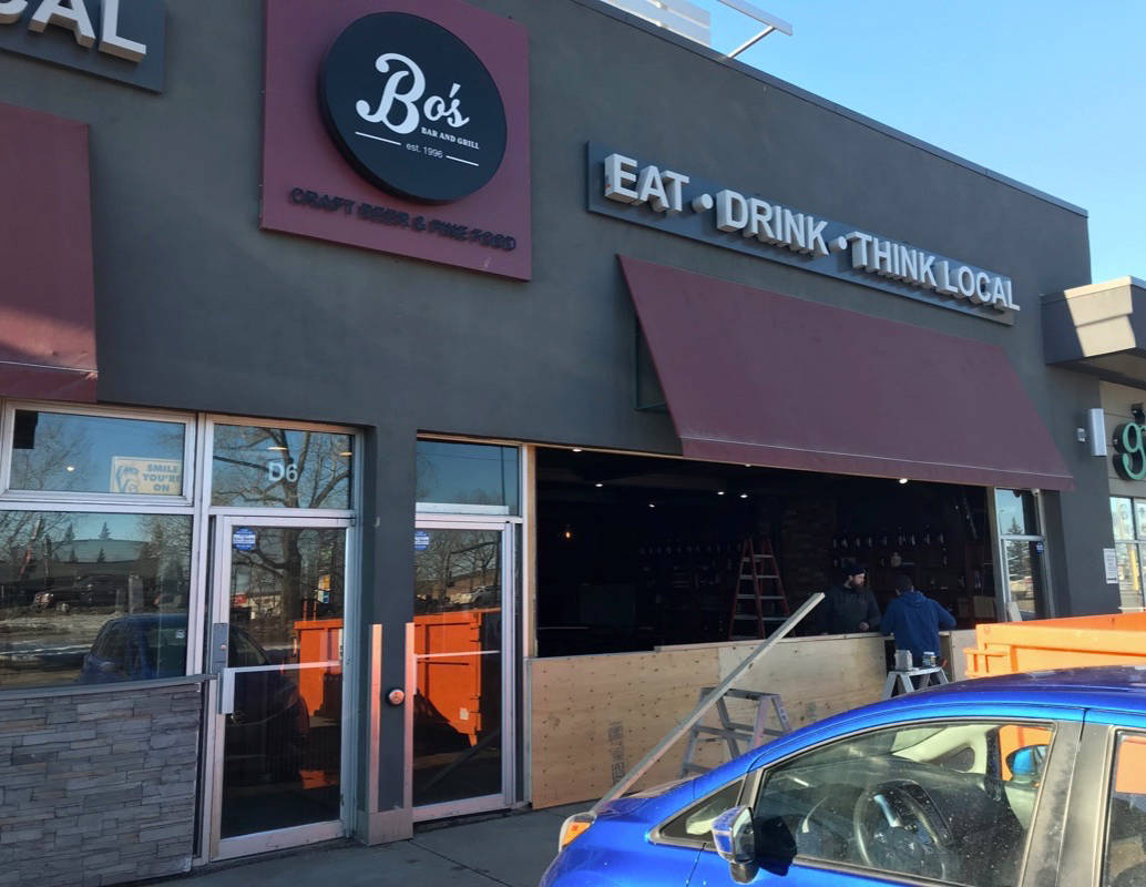 Red Deer RCMP investigate after stolen truck crashes into Bo’s Bar & Grill