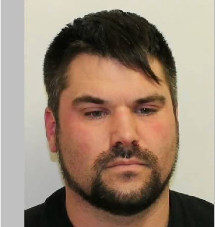 Innisfail RCMP still seeking public assistance to locate wanted male